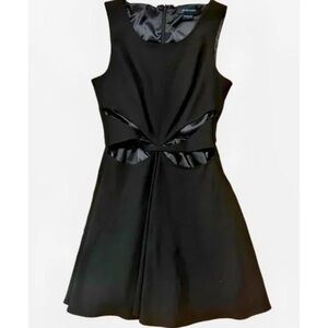 Marciano Cute Cut Out Dress Size 2